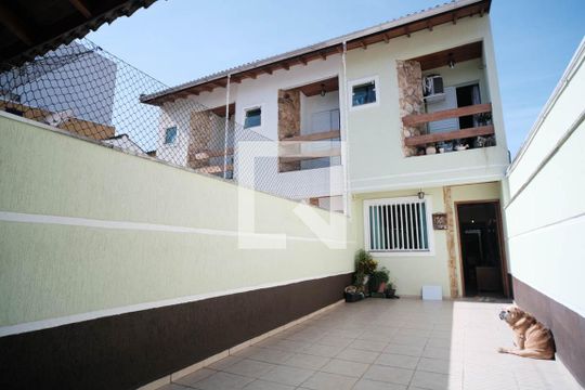 Área comum de casa à venda com 2 quartos, 125m² em Jardim Hercilia, São Paulo