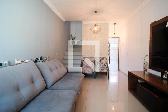 Sala de casa à venda com 2 quartos, 125m² em Jardim Hercilia, São Paulo