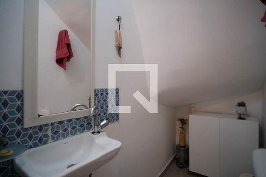 Lavabo  de casa à venda com 2 quartos, 125m² em Jardim Hercilia, São Paulo