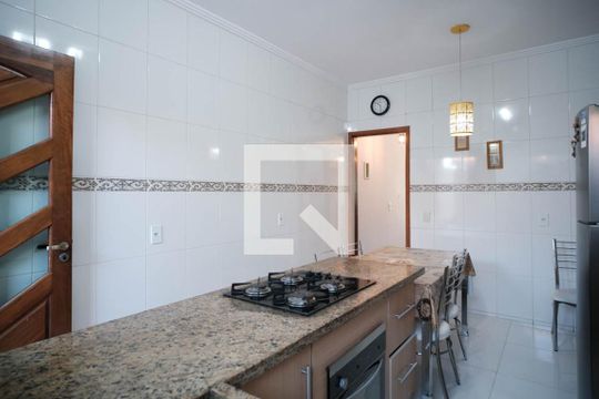 Cozinha de casa à venda com 2 quartos, 125m² em Jardim Hercilia, São Paulo