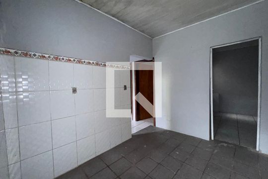 Cozinha de casa para alugar com 2 quartos, 70m² em Rio Branco, São Leopoldo
