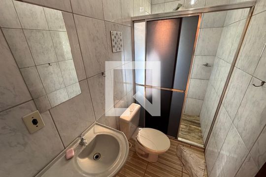 Banheiro de apartamento para alugar com 2 quartos, 60m² em Campina, São Leopoldo