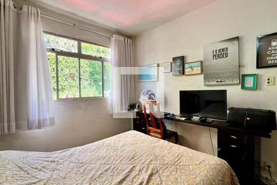 Quarto de apartamento à venda com 4 quartos, 154m² em Serra, Belo Horizonte