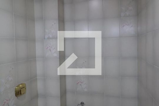 Lavabo de apartamento para alugar com 3 quartos, 244m² em Centro, Canoas