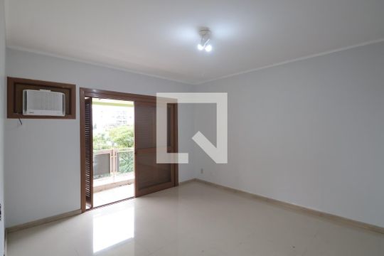 Suíte de apartamento para alugar com 3 quartos, 244m² em Centro, Canoas