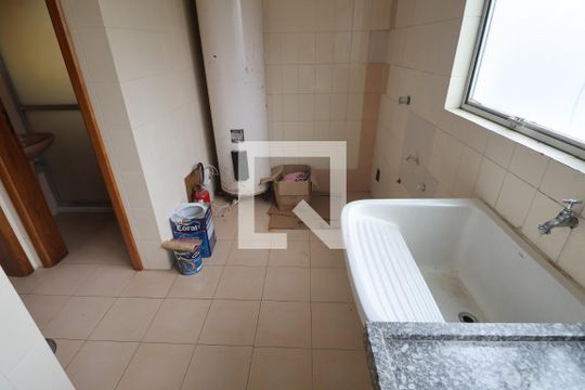 Área de Serviço de apartamento para alugar com 3 quartos, 244m² em Centro, Canoas