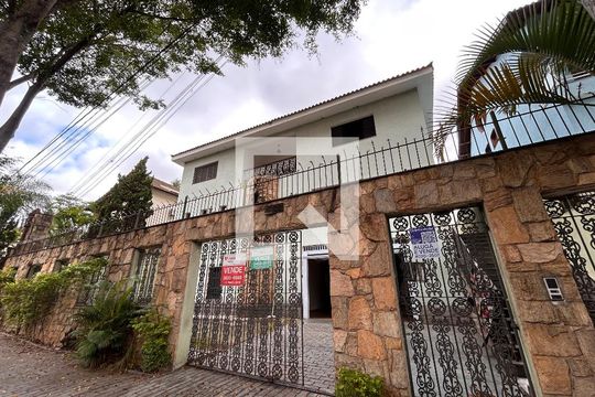 Fachada de casa à venda com 4 quartos, 592m² em City América, São Paulo