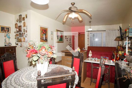 Sala de apartamento à venda com 2 quartos, 110m² em Floresta, Porto Alegre