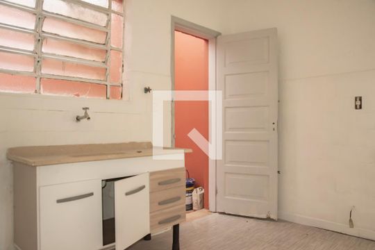 Cozinha de casa de condomínio para alugar com 2 quartos, 75m² em Planalto Paulista, São Paulo