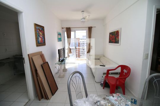 Sala de apartamento à venda com 2 quartos, 58m² em Vicente de Carvalho, Rio de Janeiro