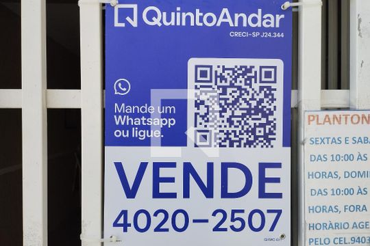 Fachada e placa de apartamento para alugar com 1 quarto, 37m² em Santana, São Paulo