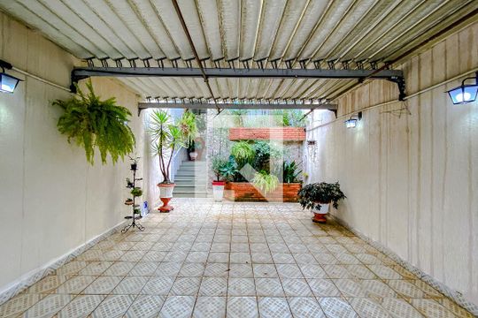 Garagem de casa à venda com 3 quartos, 220m² em Mooca, São Paulo