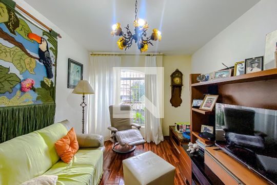 Sala de casa à venda com 3 quartos, 220m² em Mooca, São Paulo