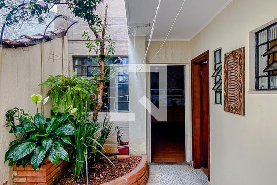 Corredor de casa à venda com 3 quartos, 220m² em Mooca, São Paulo