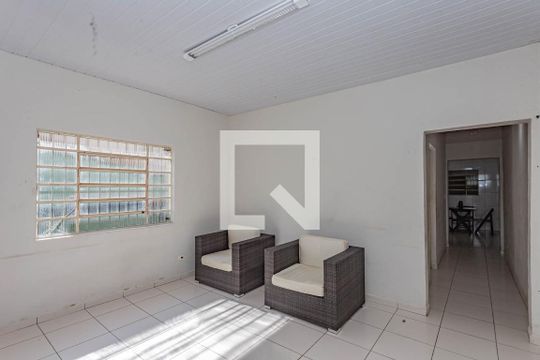 Sala de casa à venda com 4 quartos, 325m² em Cursino, São Paulo
