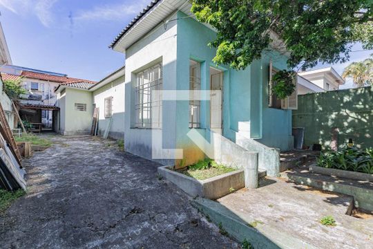 Quintal de casa à venda com 4 quartos, 325m² em Cursino, São Paulo