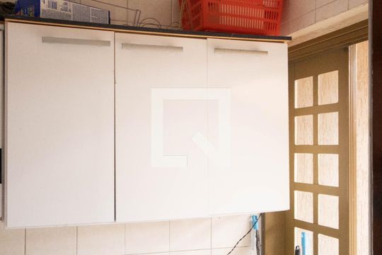 Área de Serviço de casa à venda com 6 quartos, 147m² em Vila Nilo, São Paulo