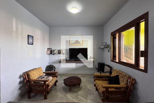 Sala de casa à venda com 3 quartos, 485m² em Santos Dumont, São Leopoldo
