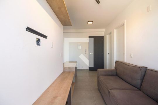 Sala de apartamento para alugar com 1 quarto, 40m² em Vila Mafra, São Paulo