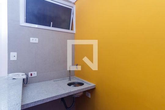 Cozinha de kitnet/studio para alugar com 1 quarto, 32m² em Santa Ifigênia, São Paulo