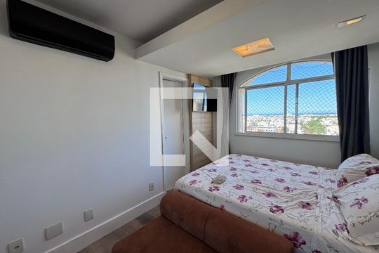 Suíte 1 de apartamento para alugar com 2 quartos, 145m² em Recreio dos Bandeirantes, Rio de Janeiro