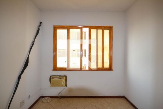 Quarto  de apartamento para alugar com 1 quarto, 28m² em Centro, Nova Iguaçu