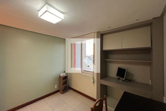 Quarto 2 de apartamento à venda com 2 quartos, 71m² em Floresta, Porto Alegre
