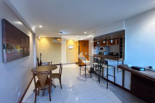 Sala de apartamento à venda com 2 quartos, 71m² em Floresta, Porto Alegre
