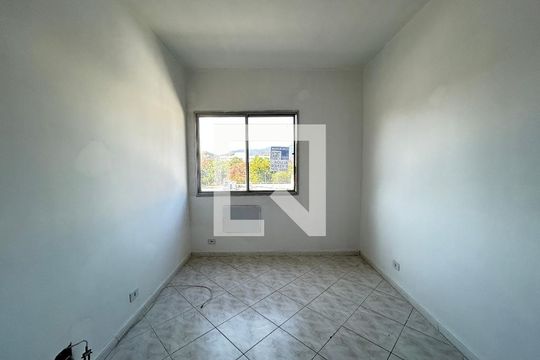 Quarto de apartamento à venda com 1 quarto, 45m² em Méier, Rio de Janeiro