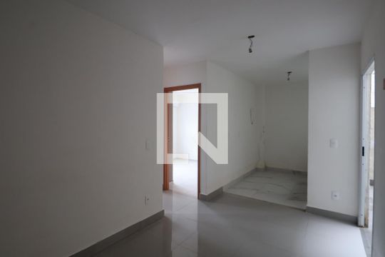 Sala de apartamento à venda com 2 quartos, 35m² em Mato Grande, Canoas