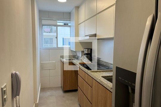 Apartamento à venda com 2 quartos, 47m² em Centro, Niterói