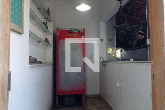 Casa à venda com 4 quartos, 100m² em São Francisco, Niterói