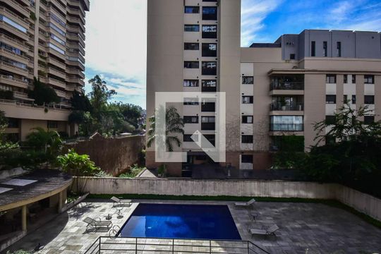 Vista Varanda de apartamento à venda com 3 quartos, 238m² em Real Parque, São Paulo