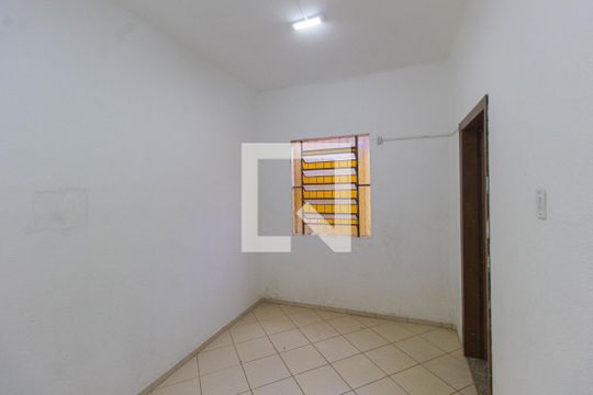 Quarto 2 de casa para alugar com 2 quartos, 91m² em Centro, São Leopoldo