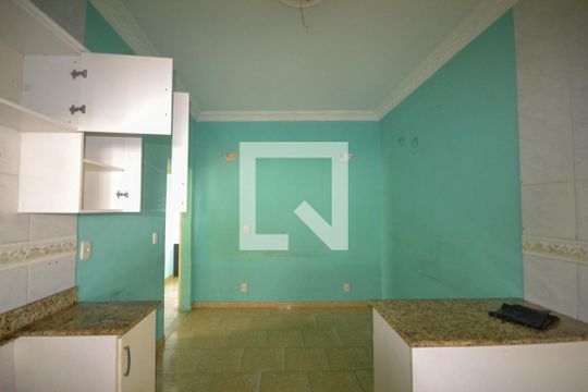 Cozinha de casa para alugar com 4 quartos, 420m² em Centro, Belford Roxo