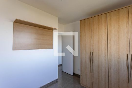 Quarto 2 de apartamento para alugar com 2 quartos, 67m² em Piraporinha, Diadema