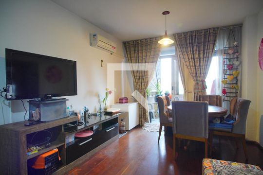 Sala de apartamento à venda com 2 quartos, 89m² em Centro, Novo Hamburgo