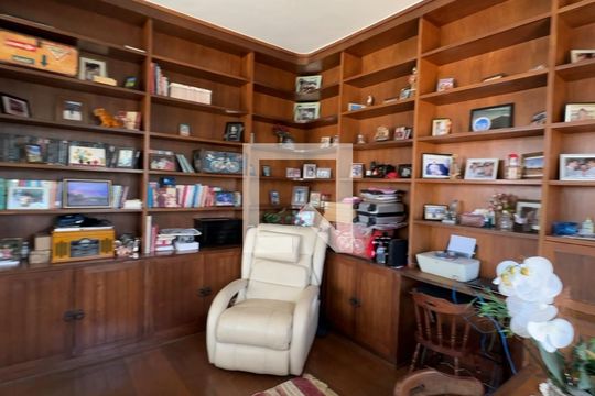 Sala da Cobertura de apartamento para alugar com 4 quartos, 360m² em Funcionários, Belo Horizonte