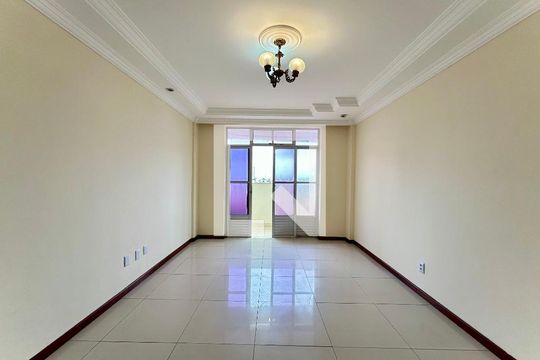Sala de apartamento para alugar com 2 quartos, 90m² em Acupe, Salvador