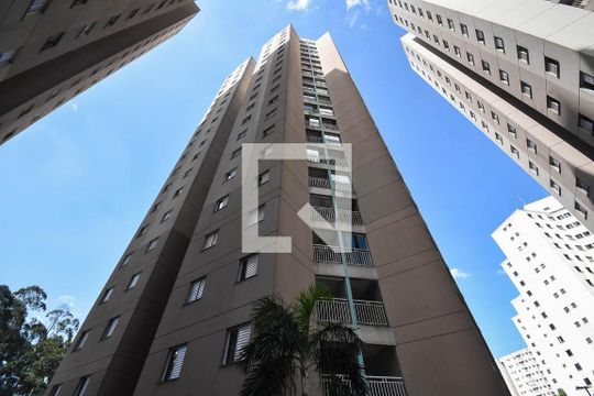 Fachada de apartamento à venda com 2 quartos, 57m² em Vila Sonia do Taboao, Taboão da Serra