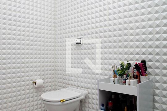 Banheiro de apartamento à venda com 3 quartos, 78m² em Centro Histórico, Porto Alegre