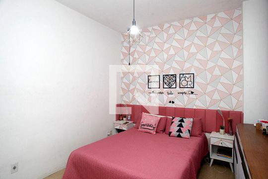 Quarto 1 de apartamento à venda com 3 quartos, 78m² em Centro Histórico, Porto Alegre