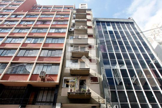 Fachada de apartamento à venda com 3 quartos, 78m² em Centro Histórico, Porto Alegre