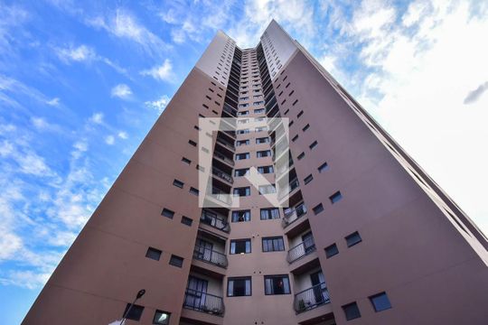 Fachada de apartamento para alugar com 3 quartos, 85m² em Jardim Maria Rosa, Taboão da Serra