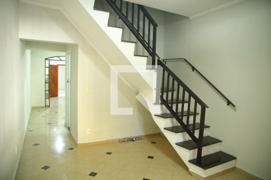 Sala de casa para alugar com 3 quartos, 246m² em Cidade Miramar, São Bernardo do Campo