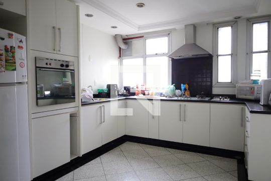 Cozinha de apartamento à venda com 7 quartos, 411m² em Jardim Belgica, São Paulo