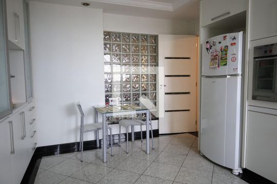 Cozinha de apartamento à venda com 7 quartos, 411m² em Jardim Belgica, São Paulo