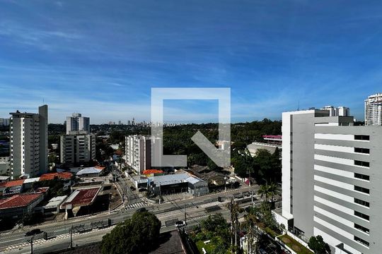 Vista de kitnet/studio para alugar com 0 quarto, 19m² em Jardim das Acacias, São Paulo