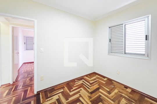 Quarto de apartamento para alugar com 3 quartos, 72m² em Conjunto Residencial Trinta E Um de Marco, São José dos Campos