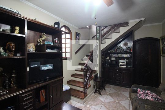 Sala de casa à venda com 3 quartos, 239m² em Vila Marlene, São Bernardo do Campo